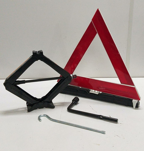 Kit Macaco E Chave Roda Gm Cobalt 1.4 2016