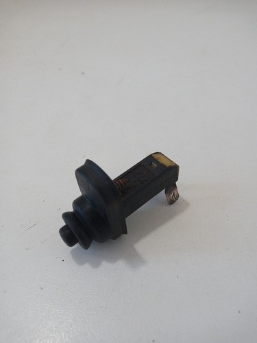 Botao Interruptor Porta Traseira Audi A3 8d0947561b Original