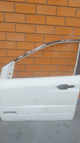 Porta Diant Esq Ssangyong Actyon Kyron 2009/2014 Detalhe