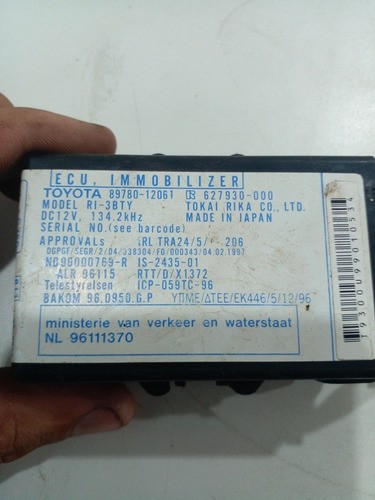 Módulo Imobilizador Toyota Corolla 2001 8978012061 (vj)