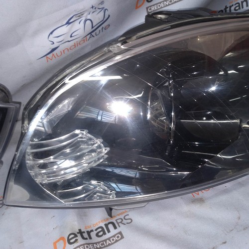 Farol Direito Fiat Palio Strada  Locker 08/16 6269