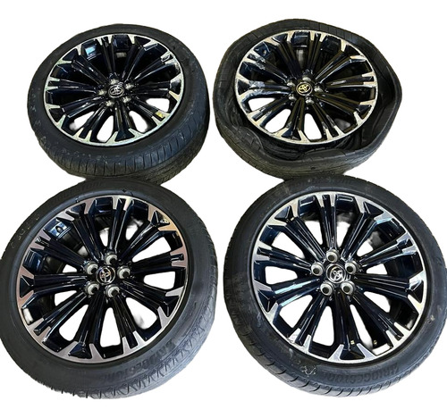 Jogo Roda Pneu Corolla Grs Aro 17 2021 2022 2023 Original