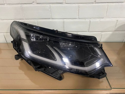 Farol Direito Land Rover Discovery Sport 2021 Sem Reator