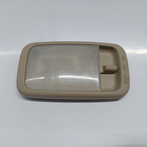 Luz De Teto Cortesia Simples Hilux Sw4 Ano 2005 A 2012