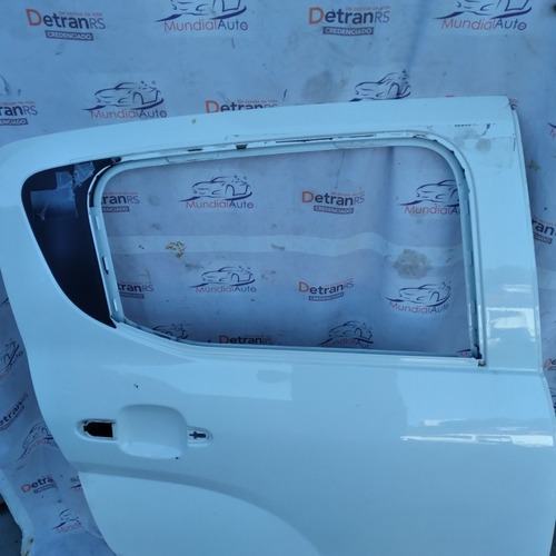 Porta Fiat Mobi  Traseira Direita 2017/... 20143