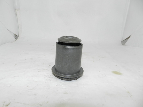 Bucha Bandeja Inferior Dianteira Toyota Hilux Sw4 05/15