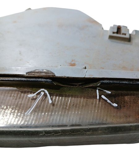 Farol Vw Santana Direito 1997  Com Detalhe (ap)