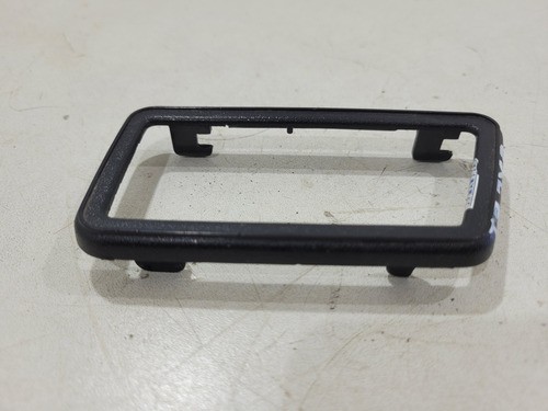 Moldura Maçaneta Esquerda Vw Santana 84/91 Zbc837247 (r)