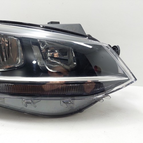 Farol Lado Direito Vw Fox Ano 2015 A 2020 (pé Quebrado)