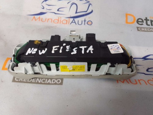 Lanterna Luz De Teto Cortesia Ford New Fiesta  11040