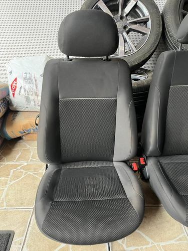 Banco Motorista Volkswagen Saveiro Cd Robust 2023