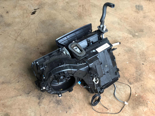 Caixa De Ar Condicionado Painel Toyota Corolla 15 Até 19