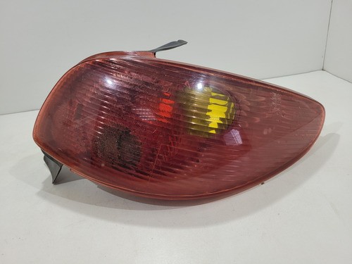 Lanterna Tras.dir Peugeot 206 2002 (r)