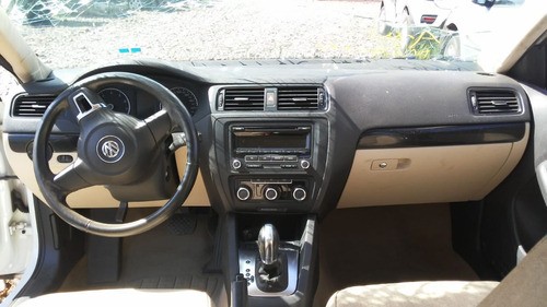 Sucata Volkswagen Jetta 2.0  Flex 2012 Rs Caí Peças