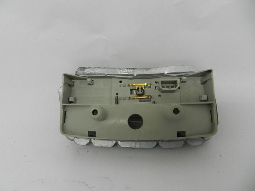 Luz Teto Cortesia Gol Voyage Saveiro G7 G8 17/23 6q0947105m