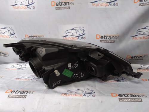 Farol Lado Esquerdo Marcara Negra Toyota Etios 2013/20 4784