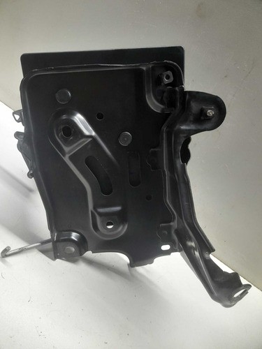 Suporte Bateria Toyota Yaris 1.5 2020