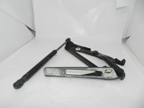 Dobradiça Amortecedor Tampa Lado Direito Gm Omega Cd 08/12