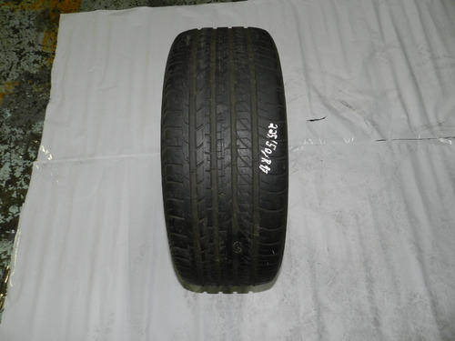Pneu Goodyear 225/50 Aro 17 60% Vida Com Detalhe
