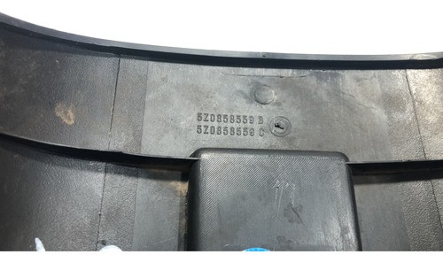 Moldura Inferior Coluna De Direção Vw Gol / Saveiro G5 