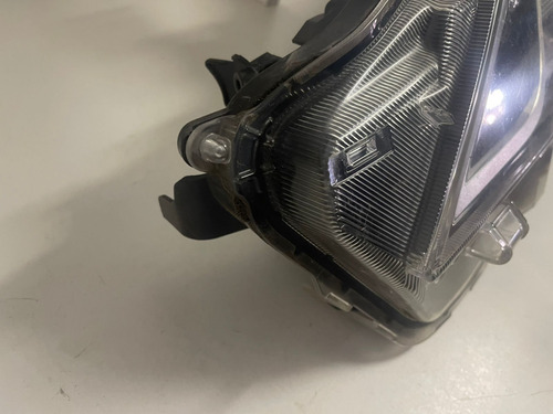 Farol Esquerdo Corolla Xei 2.0 2021 - Com Detalhes