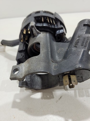 Chave Luz Seta C/miolo Ignição Vw Santana 1984/90 (r)