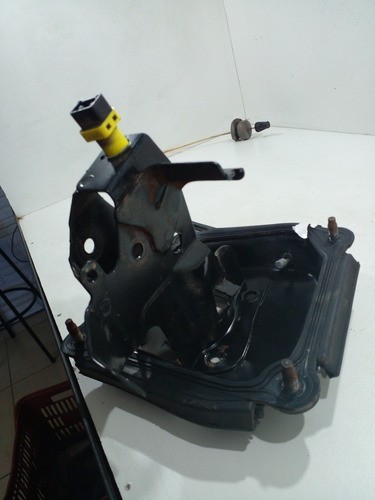 Suporte Pedal Freio/embreagem Megane 2001 7700838229 (vj)