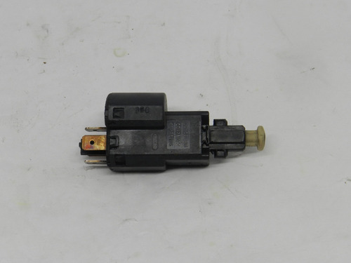 Interruptor Freio Gm Corsa Montana Agile Astra Celta Zafira