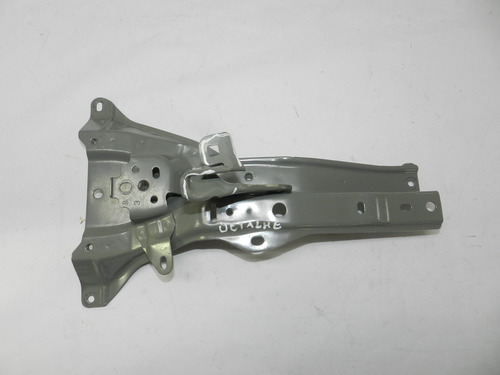 Suporte Travessa Painel Frontal Toyota Hilux 16/20 Detalhe