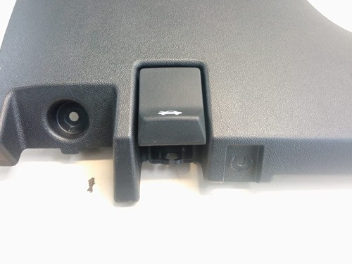 Moldura Painel Inferior Esquerdo Chevrolet Equinox 2019 2020