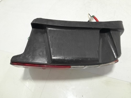 Lanterna Sinaleira Traseira Lado Direito Hilux Sw4 1996/2004