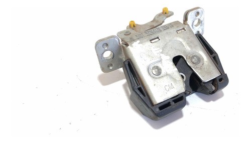 Fechadura Interna Porta Malas Gm Corsa Sedan 03 Até 12