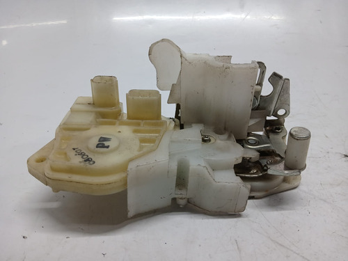 Fechadura Da Porta Traseira Esquerda Honda Fit 2004 A 2008