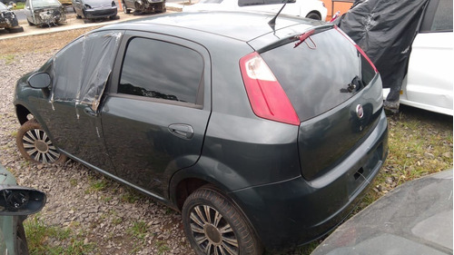 Tampa Traseira Fiat Punto 2009 C/vidro