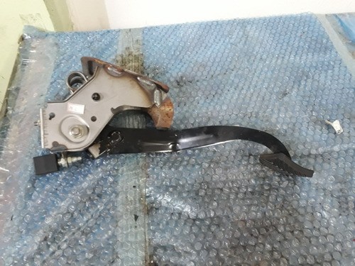 Pedal Embreagem Hyundai  I30 12858*