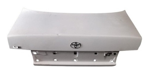 Tampa Traseira Porta-malas Toyota Corolla 1995 A 1997