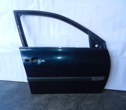 Porta Dianteira Direita Megane Grand Tour 2006 A 2012
