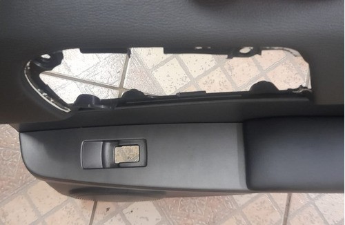 Forro De Porta T.d. Ssangyong Actyon A23 2010 - 7327109000