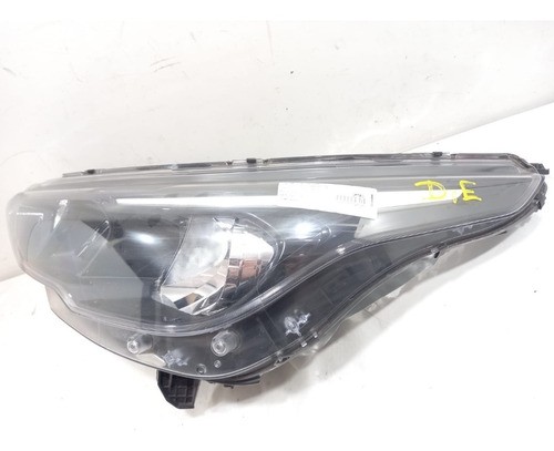 Farol Esquerdo Fiat Argo 2021 (detalhe)