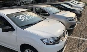Veja 3 dicas essenciais para comprar um carro usado de alta quilometragem Veja 3 dicas essenciais para comprar um carro usado de alta quilometragem