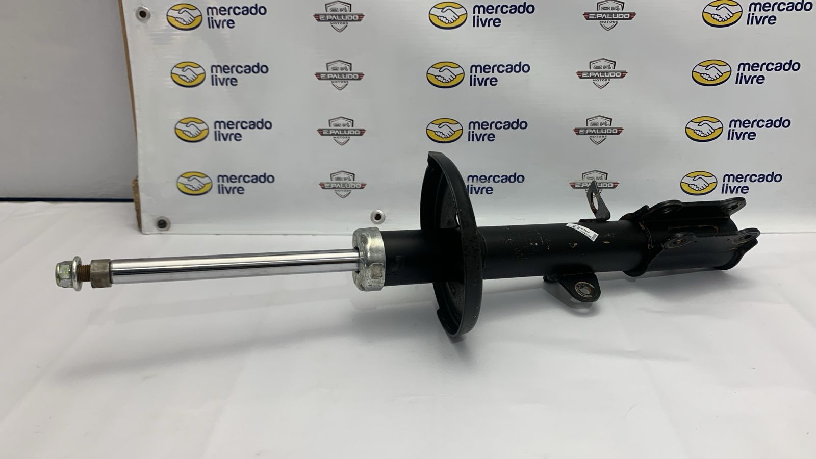 AMORTECEDOR TRASEIRO DIREITO SEM MOLA TOYOTA COROLLA XEI 1.8 16V MANUAL 1999 A 2001
