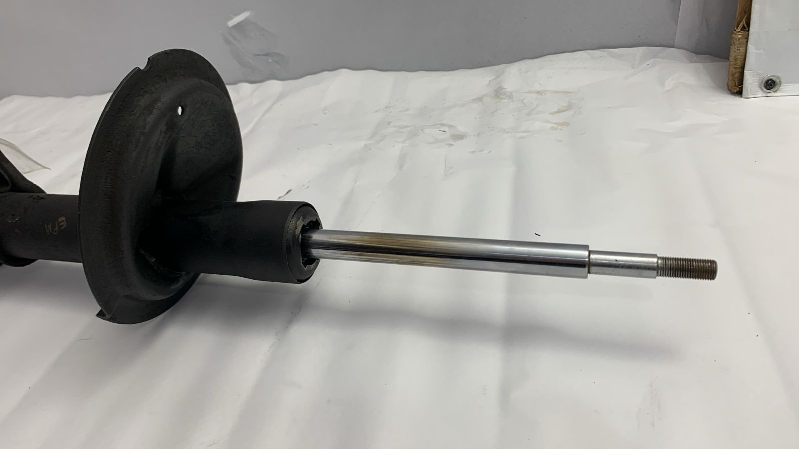 AMORTECEDOR DIANTEIRO ESQUERDO FIAT PALIO 1996 A 2000