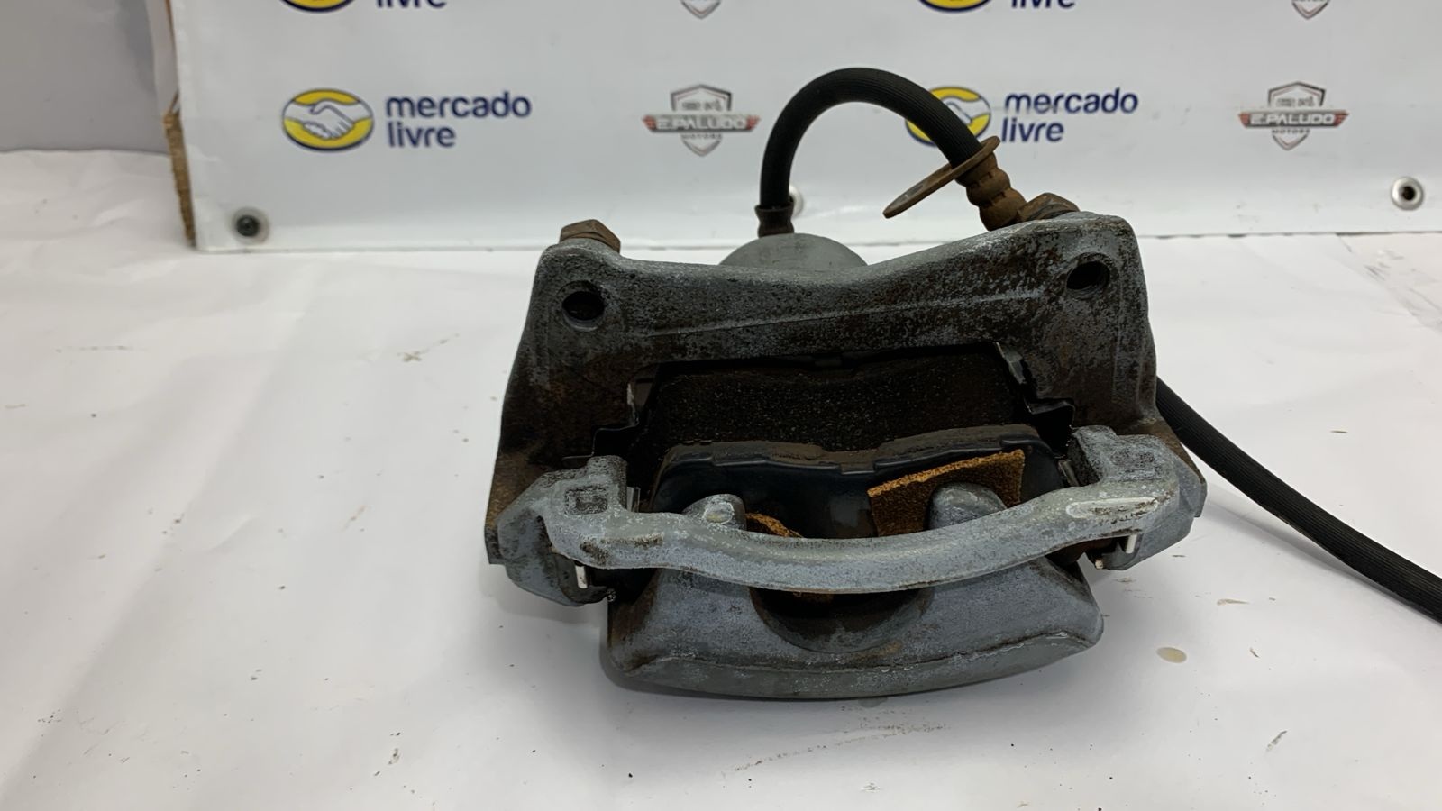 PINÇA FREIO DIANTEIRA DIREITA SEM ABS TOYOTA COROLLA XEI 1.8 16V 1998 A 2002