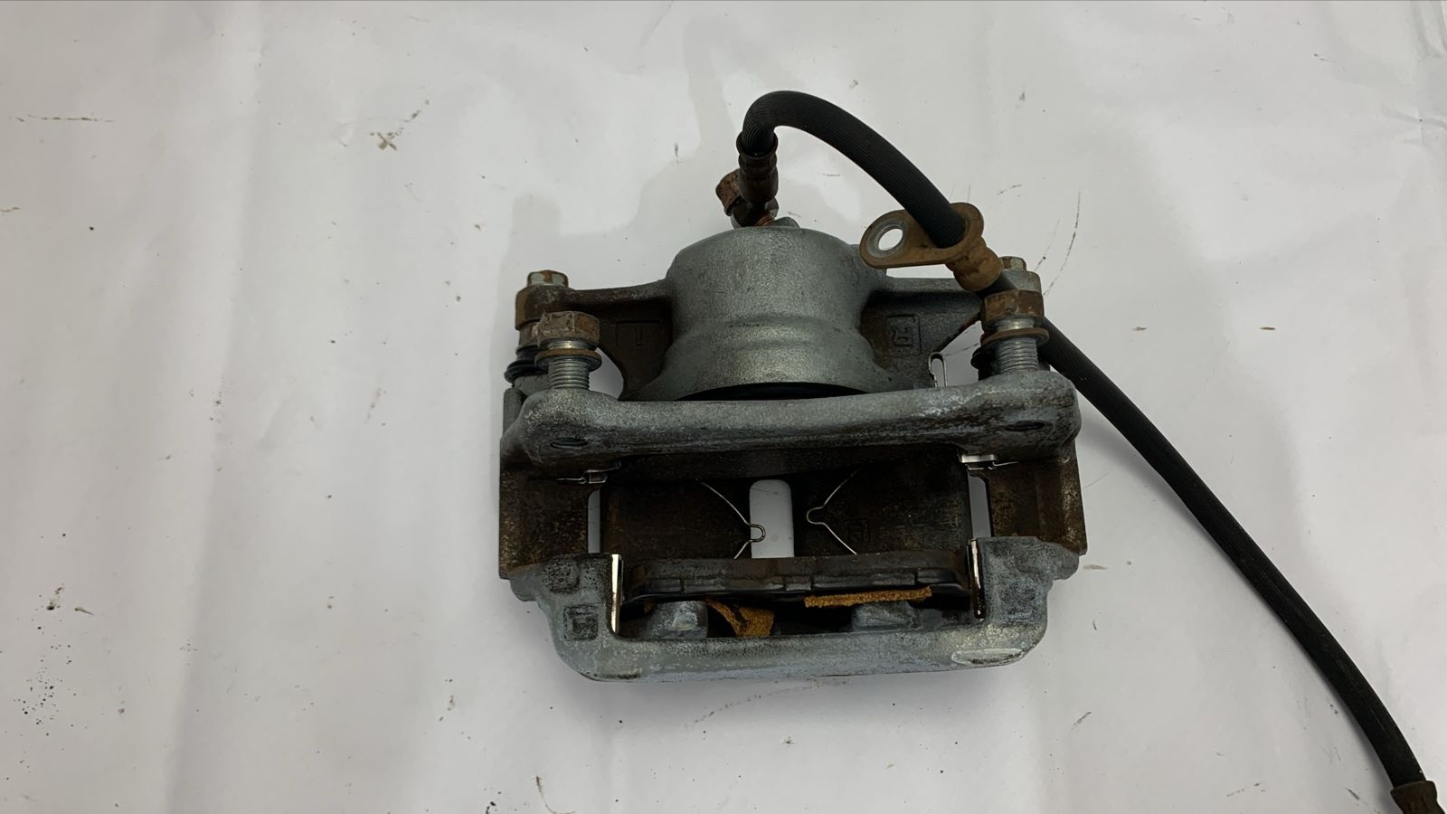 PINÇA FREIO DIANTEIRA DIREITA SEM ABS TOYOTA COROLLA XEI 1.8 16V 1998 A 2002
