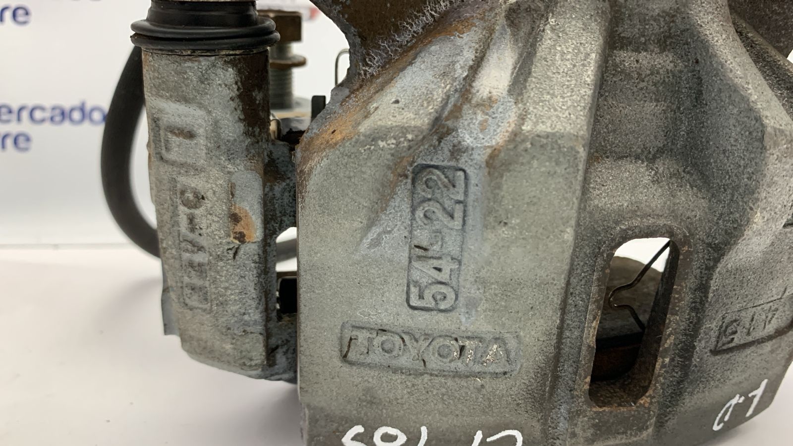 PINÇA FREIO DIANTEIRA DIREITA SEM ABS TOYOTA COROLLA XEI 1.8 16V 1998 A 2002