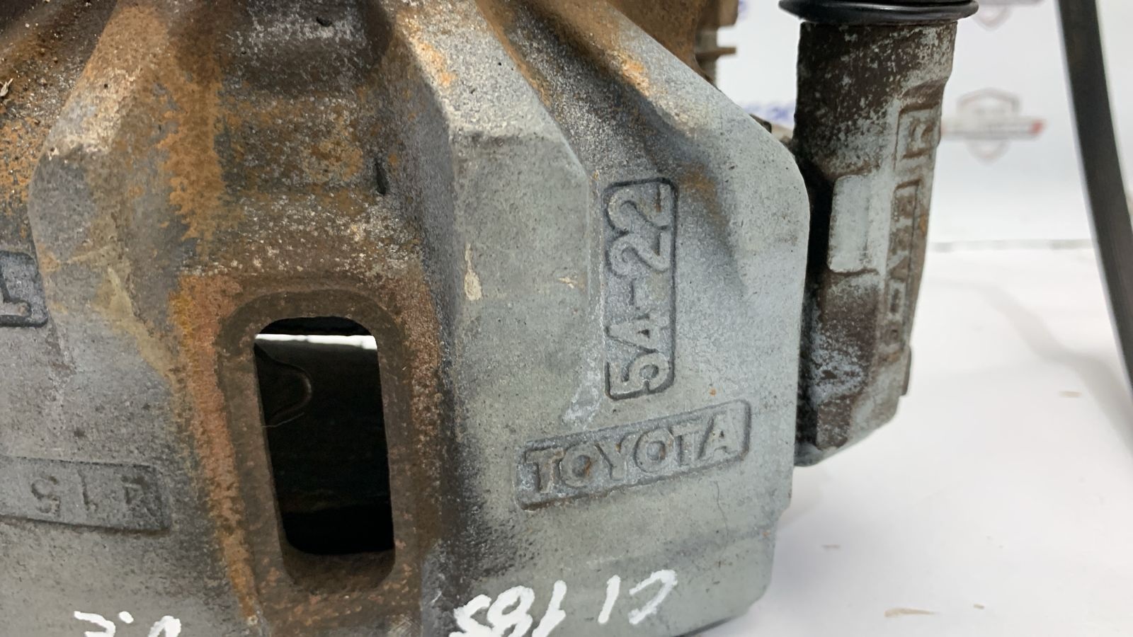 PINÇA FREIO DIANTEIRA ESQUERDA SEM ABS TOYOTA COROLLA XEI 1.8 16V 1998 A 2002
