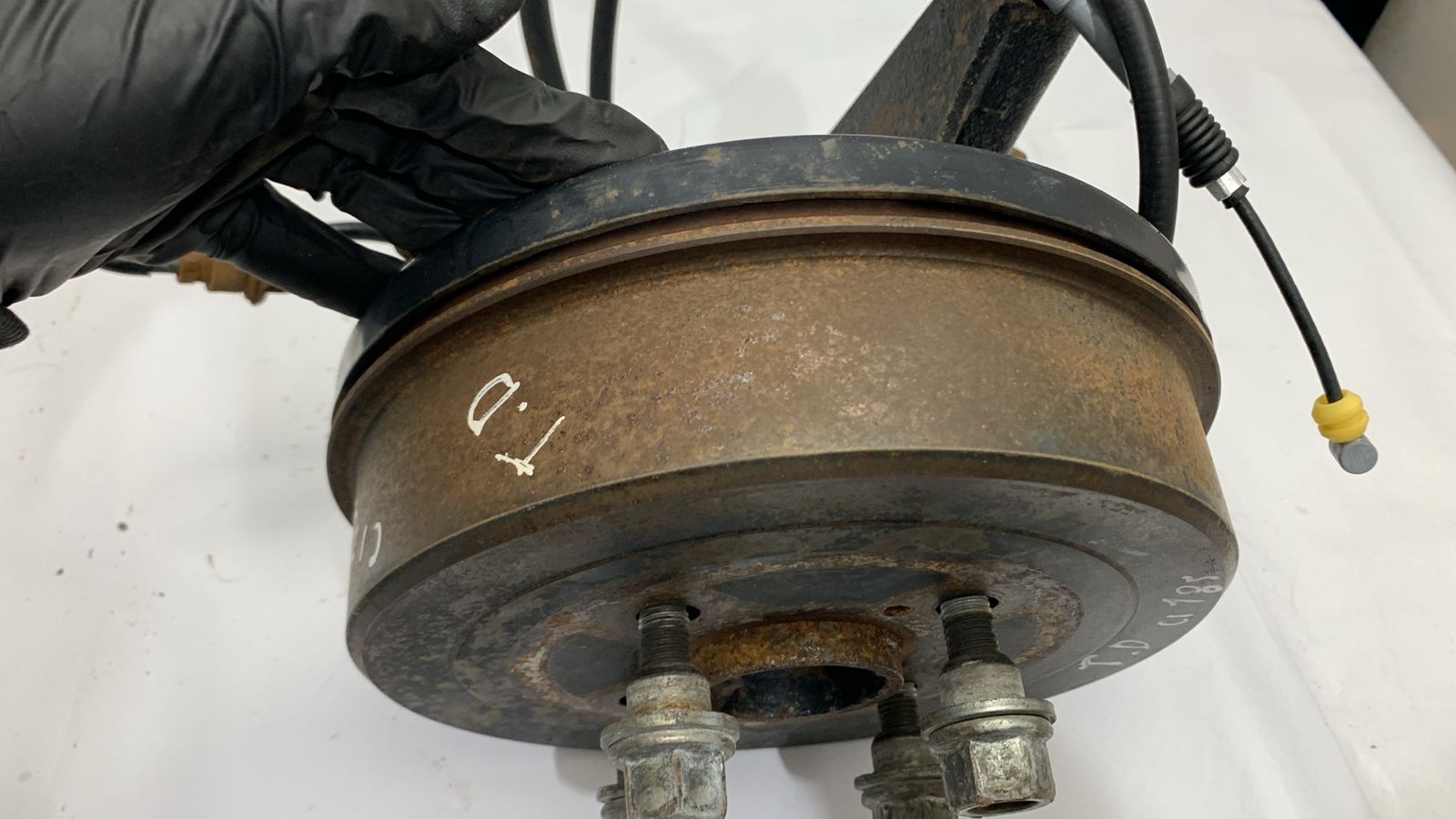 PONTA EIXO MONTANTE TRASEIRO DIREITO SEM ABS TOYOTA COROLLA XEI 1.8 16V MAN 1998 A 2002