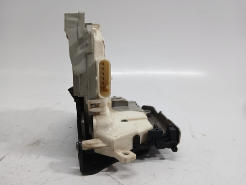 Fechadura Porta Traseira Esquerda Audi A3 A4 A5 Q5 2011 A 15