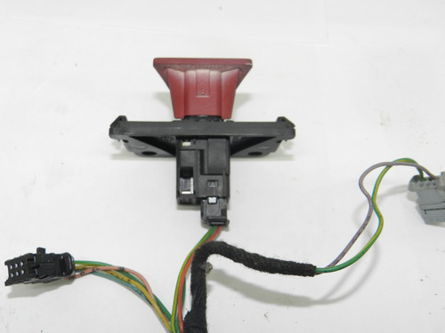 Botão Interruptor Pisca Alerta Peugeot 1.6 2004 2005 A 2012