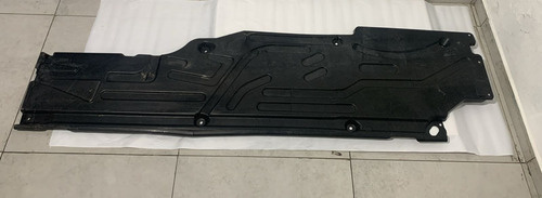 Protetor Inf Carroceria Assoalho Direito C180k W203 Detalhe